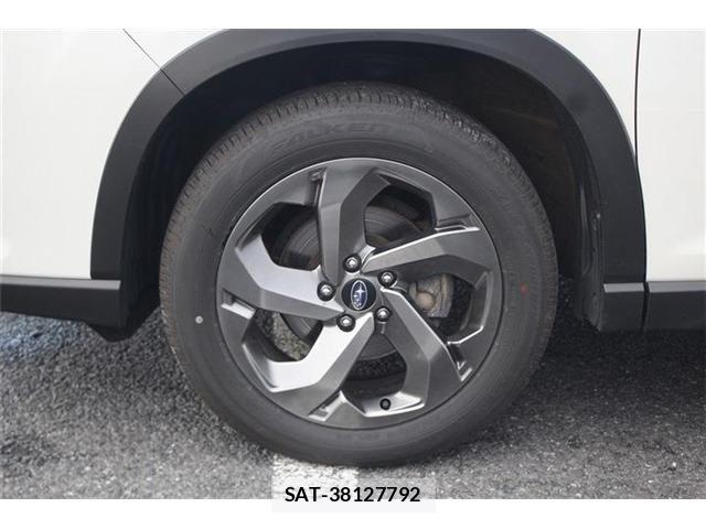 Subaru FORESTER 2024-11 7454371-17