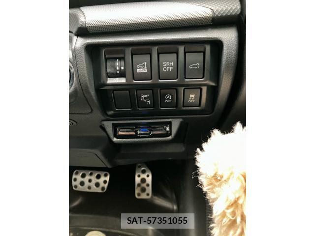 Subaru FORESTER 2019-07 7454397-26