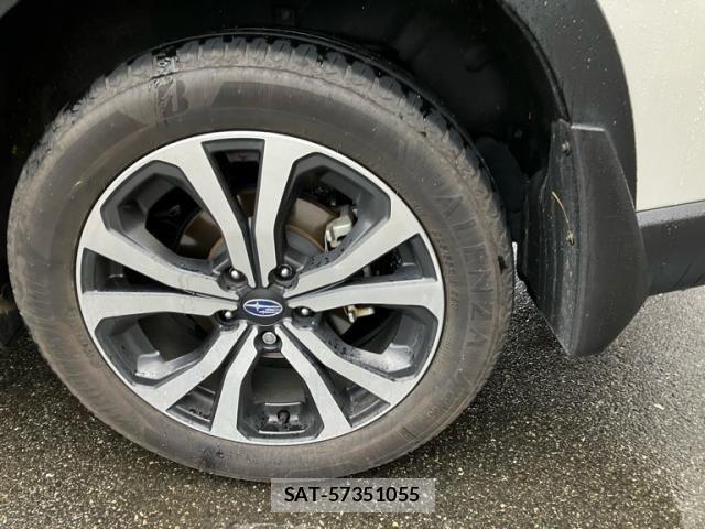 Subaru FORESTER 2019-07 7454397-6