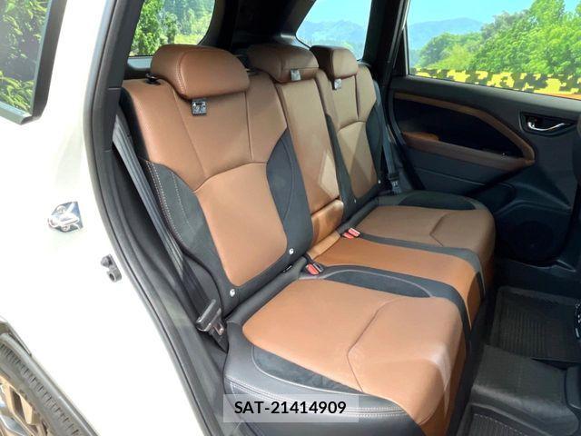 Subaru FORESTER 2025-10 7454366-8