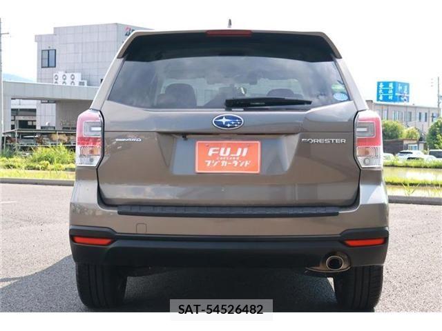 Subaru FORESTER 2016-04 7454384-17