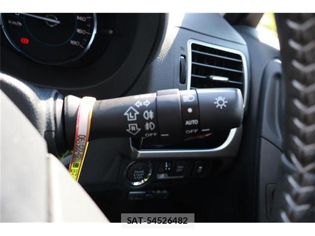 Subaru FORESTER 2016-04 7454384-26