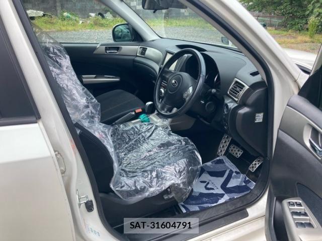 Subaru FORESTER 2010-02 7454424-8