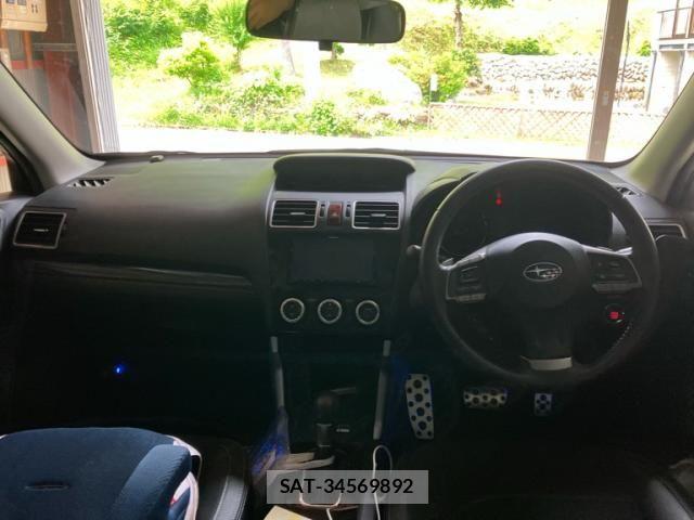 Subaru FORESTER 2015-07 7454417-12