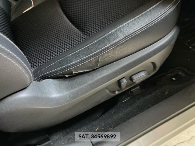 Subaru FORESTER 2015-07 7454417-16