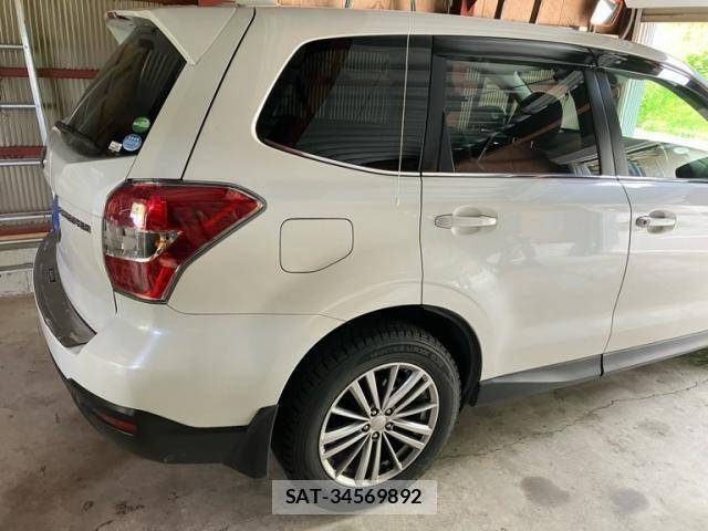 Subaru FORESTER 2015-07 7454417-5