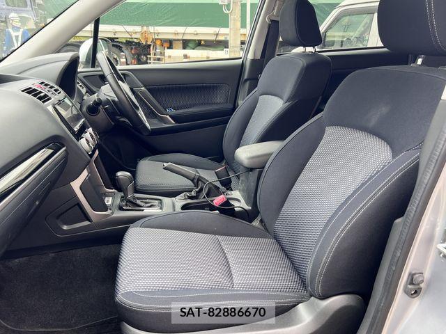 Subaru FORESTER 2016-06 7454415-13
