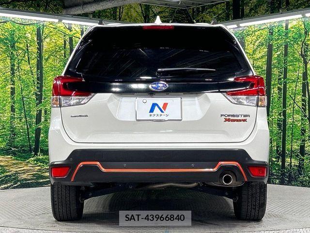 Subaru FORESTER 2018-12 7454379-18