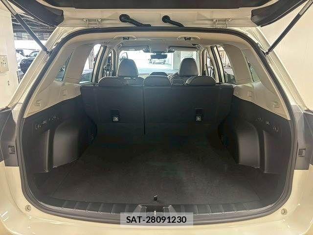 Subaru FORESTER 2022-11 7500612-12