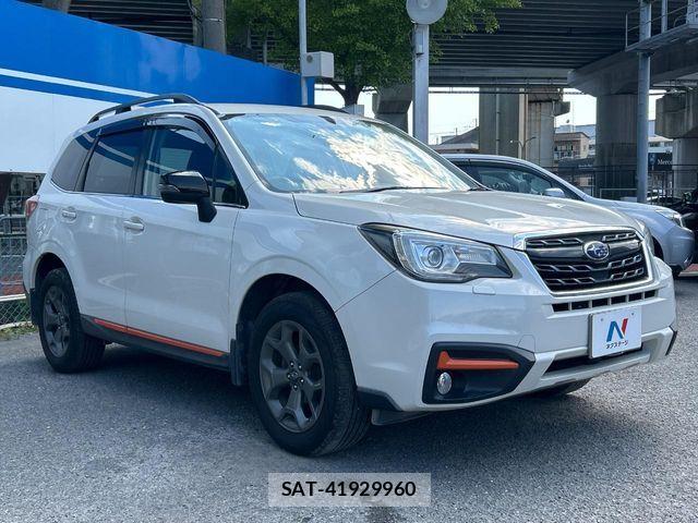 Subaru FORESTER 2018-02 7500628-15
