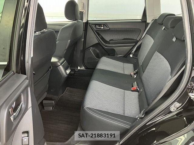 Subaru FORESTER 2016-05 7500627-4