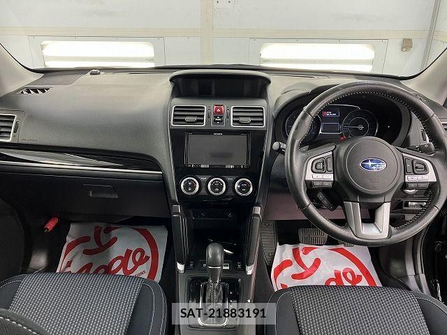 Subaru FORESTER 2016-05 7500627-5