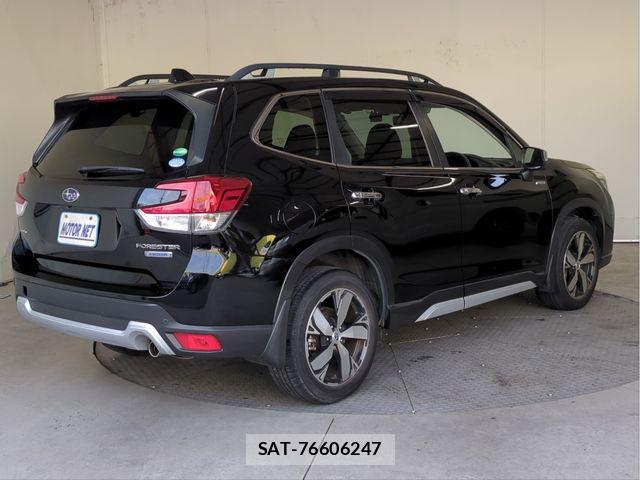 Subaru FORESTER 2019-08 7500625-1