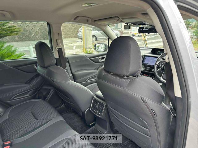 Subaru FORESTER 2021-01 7508697-16