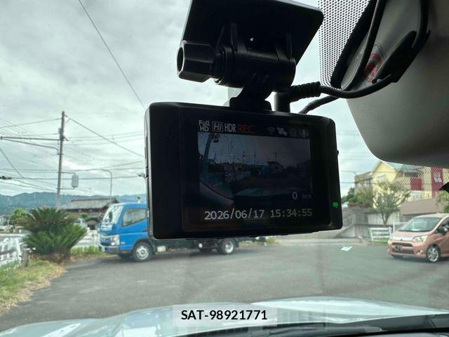 Subaru FORESTER 2021-01 7508697-19