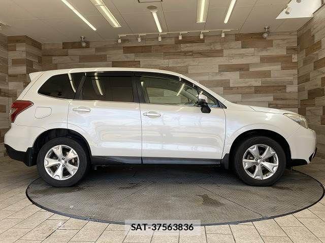 Subaru FORESTER 2014-08 7500630-16