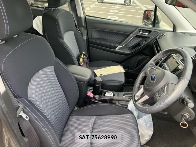 Subaru FORESTER 2016-01 7500634-13