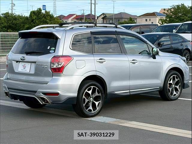 Subaru FORESTER 2013-07 7500629-16