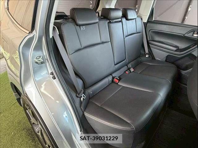 Subaru FORESTER 2013-07 7500629-5