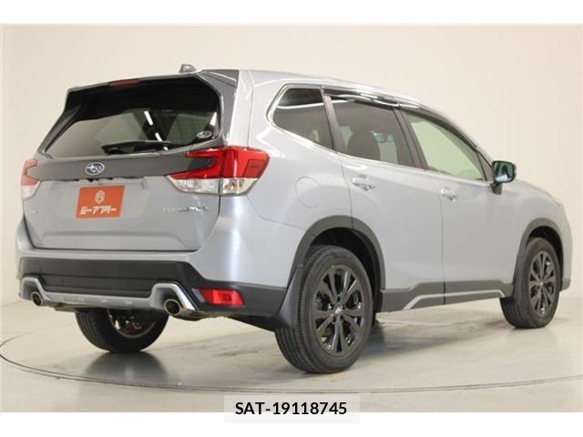 Subaru FORESTER 2021-01 7500621-11