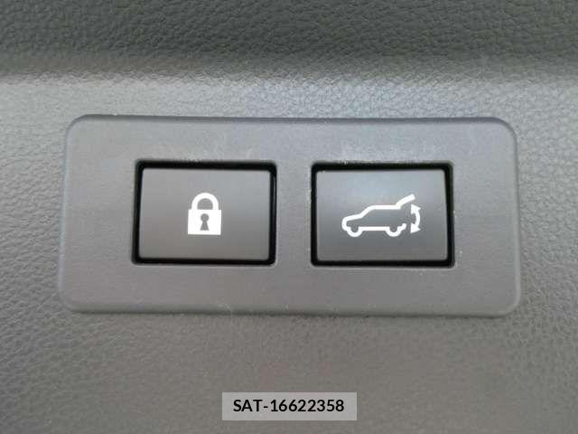 Subaru FORESTER 2018-10 7500619-6