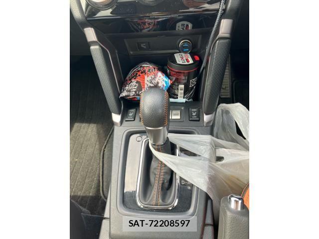 Subaru FORESTER 2018-03 7562144-19