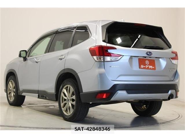 Subaru FORESTER 2021-03 7562142-8