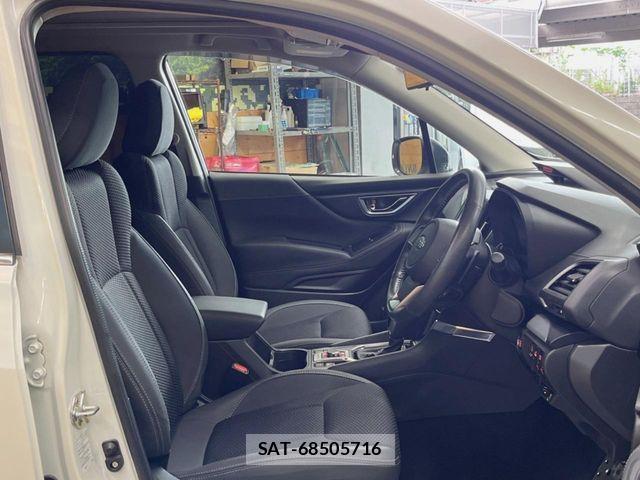 Subaru FORESTER 2019-08 7562139-7