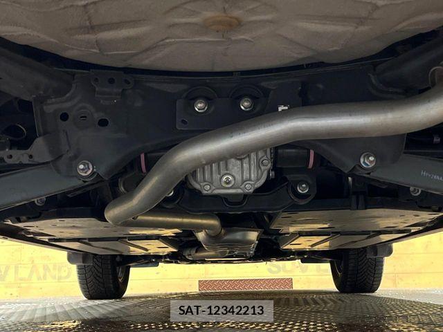 Subaru FORESTER 2019-12 7562140-18