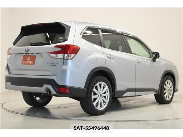 Subaru FORESTER 2021-04 7562143-11