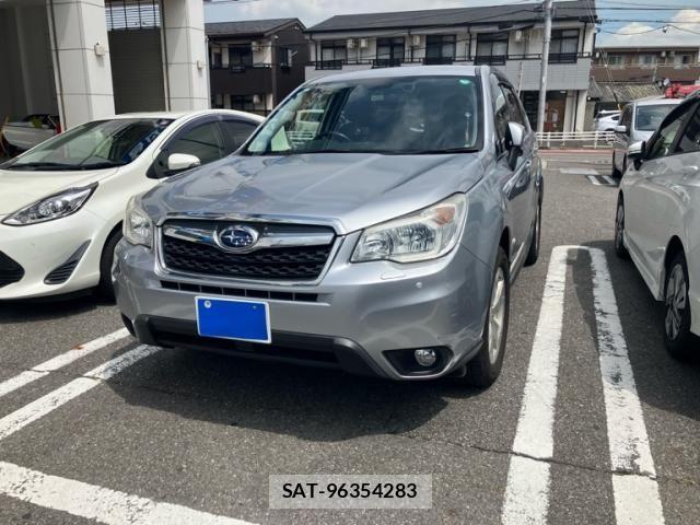 Subaru FORESTER 2013-10 7562146-0