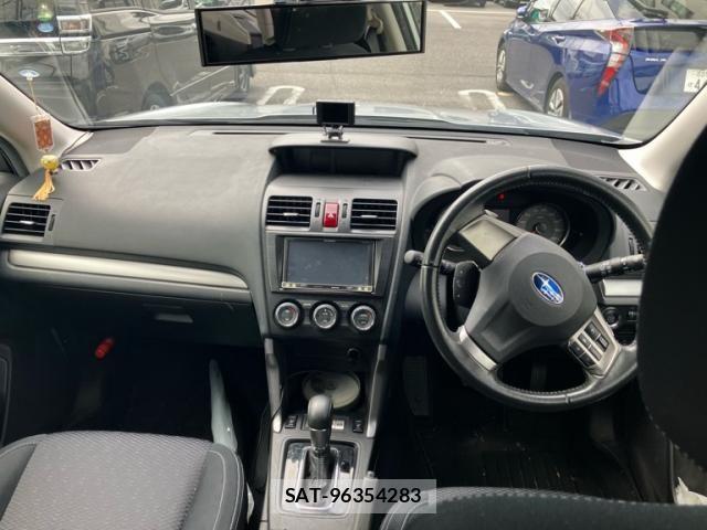 Subaru FORESTER 2013-10 7562146-11