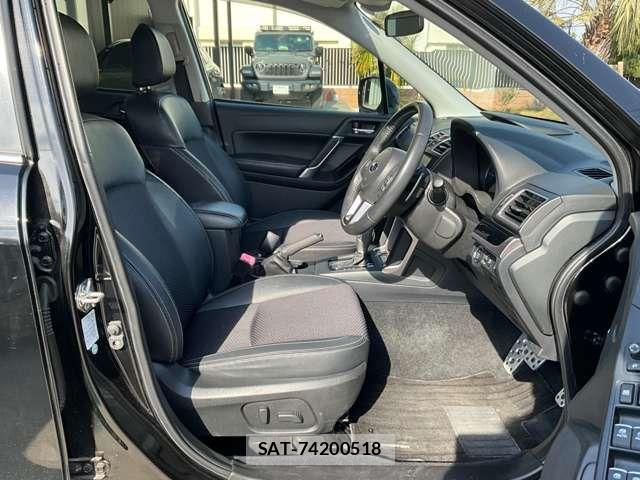 Subaru FORESTER 2018-05 7616648-9