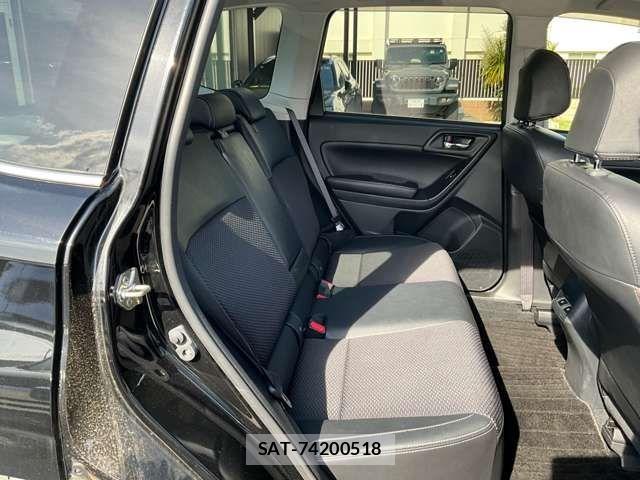 Subaru FORESTER 2018-05 7616648-22