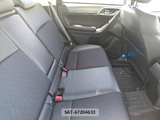 Subaru FORESTER 2015-07 7616658-22