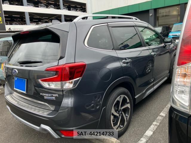 Subaru FORESTER 2021-11 7616624-3