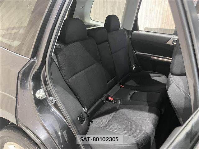 Subaru FORESTER 2012-02 7616672-7