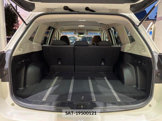 Subaru FORESTER 2019-07 7616640-13