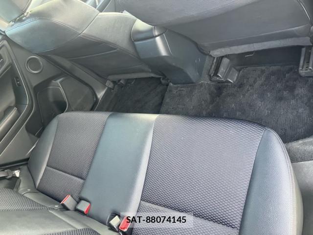 Subaru FORESTER 2015-03 7616665-24