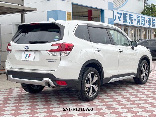 Subaru FORESTER 2018-11 7616633-16