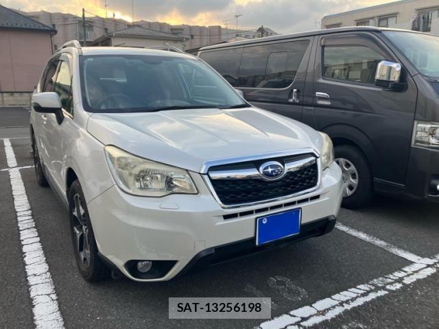 Subaru FORESTER 2013-09 7616667-0
