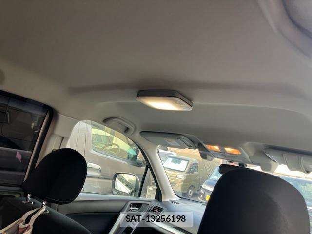 Subaru FORESTER 2013-09 7616667-12