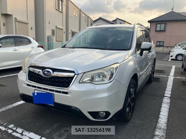 Subaru FORESTER 2013-09 7616667-1