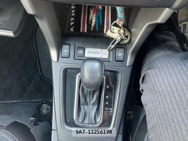Subaru FORESTER 2013-09 7616667-23