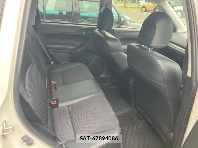 Subaru FORESTER 2015-02 7616661-14
