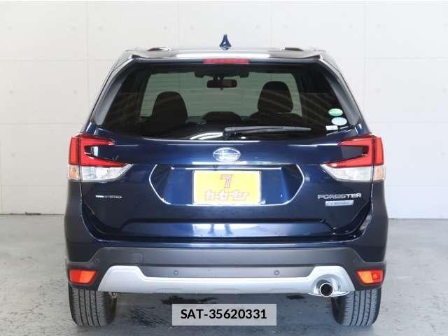 Subaru FORESTER 2018-09 7723458-19
