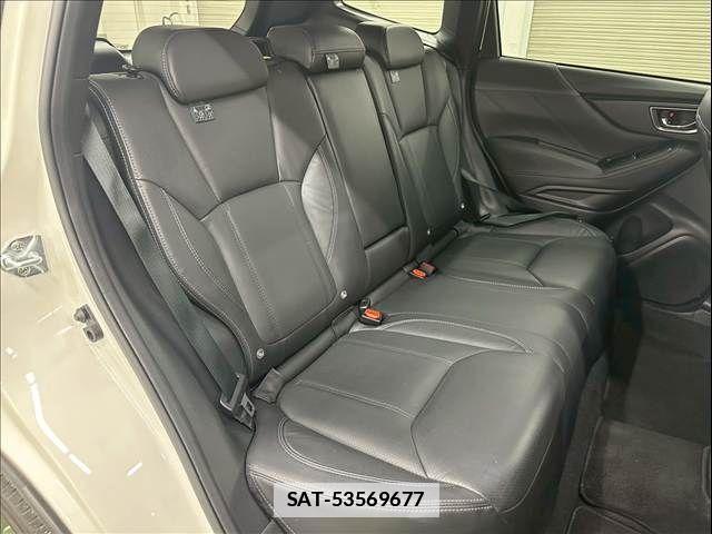 Subaru FORESTER 2024-11 7723436-8