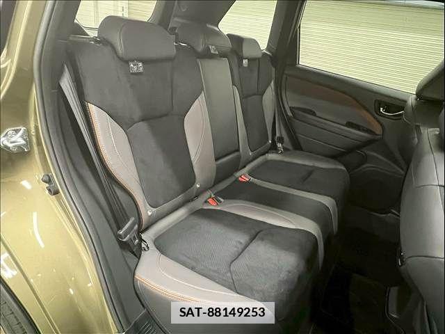 Subaru FORESTER 2025-10 7723428-9