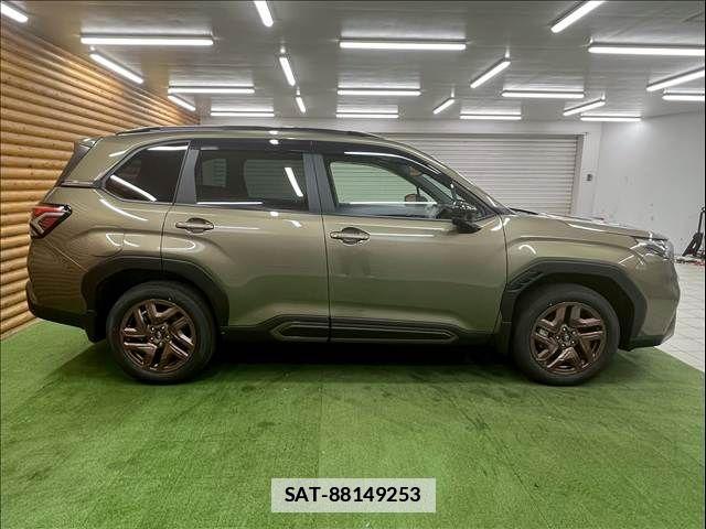 Subaru FORESTER 2025-10 7723428-17