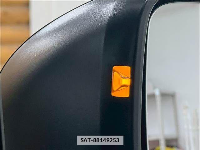 Subaru FORESTER 2025-10 7723428-7